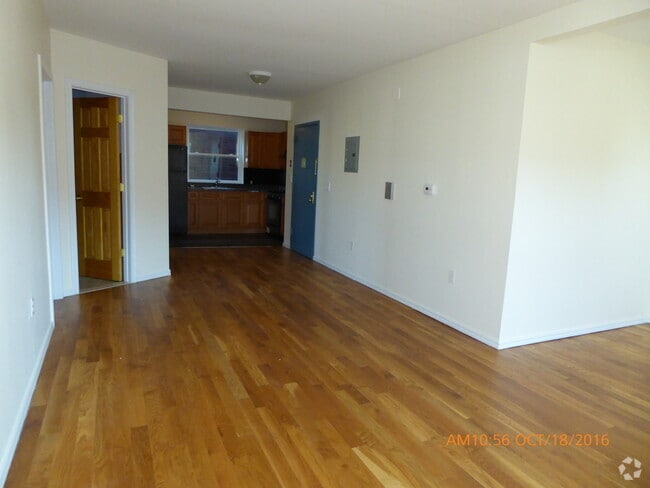 Building Photo - 441 E 180th St Unit APT#1