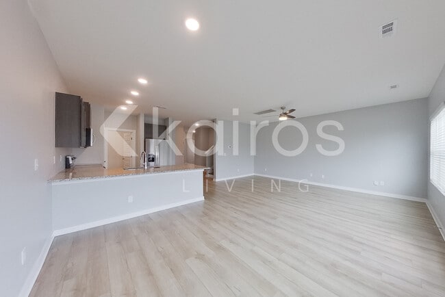 Photo - 6103 Stonewater Ct