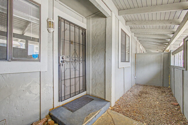 Building Photo - 12153 Bannock St