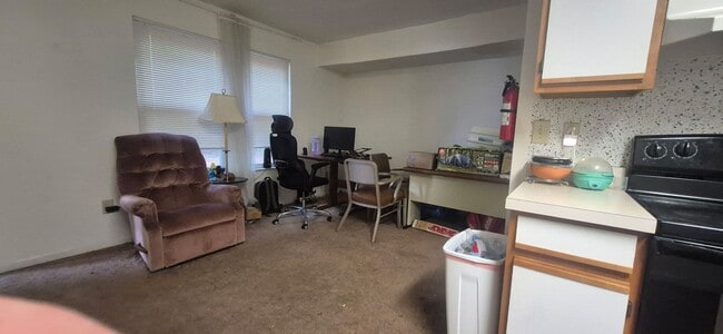 Photo - 1 Bed 1 Bath unit Unit 2
