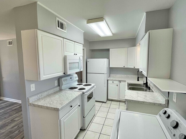 Photo - 516 Hayes St