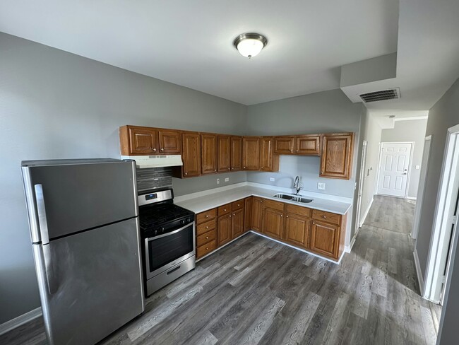 Photo - 1510 S Central Park Ave Condo Unit 2R