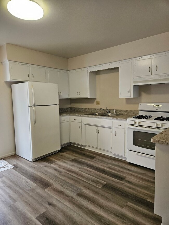 Photo - 310 NW 3rd St Unit 310 NW 3rd Street