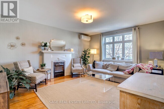 Photo - 48 Lawton Blvd