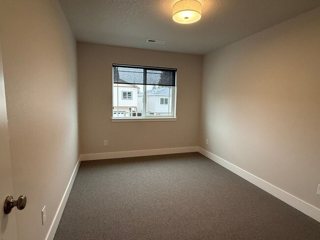 Photo - Beautiful Three Bedroom New Construction Home For Rent