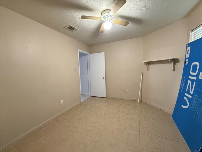 Photo - 10807 Emery Dr