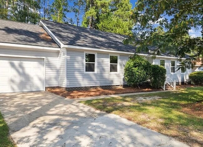 Building Photo - 7008 Darnell St Rental