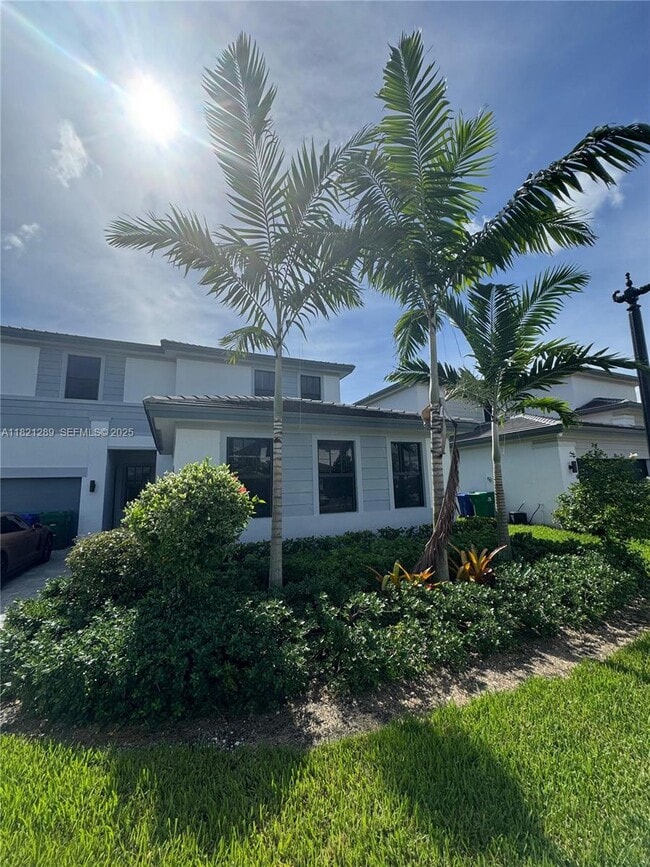 Photo - 4481 SW 173rd Ave