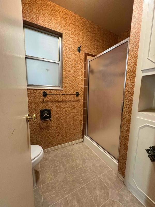 2603 W Alameda St