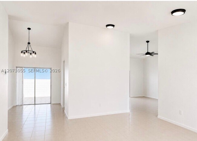 Photo - 10290 SW 146th Ave