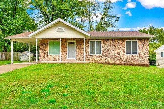 Building Photo - Fantastic 3bd/2ba home! Let yourself in!