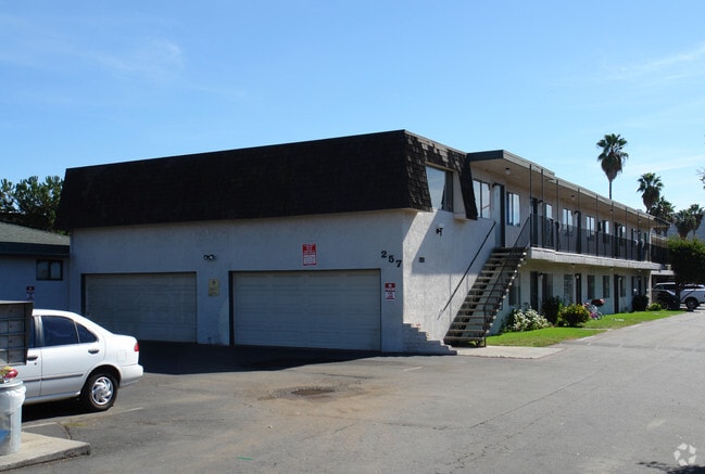 Photo - Cactus Garden Apartments