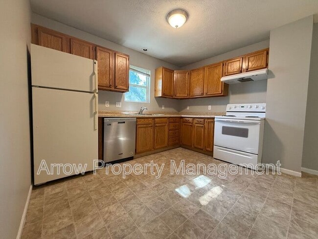 Building Photo - 808 Peach St Unit 2 Rental