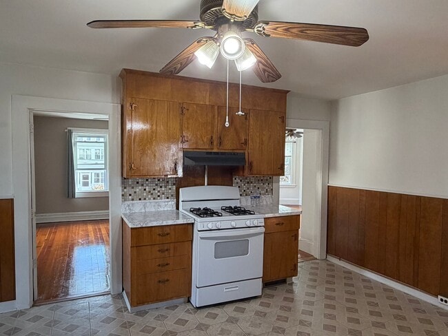 Photo - 32 Heaton Ave Unit #2