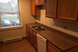 Photo - 324 S Highland Ave