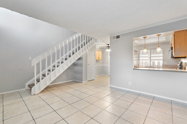 Photo - BEAUTIFUL Townhome! 1 Bedroom 1 Bathroom with Community Pool!