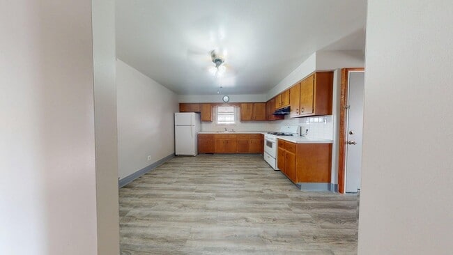 Photo - 7414 Dorothy Ave Unit Up