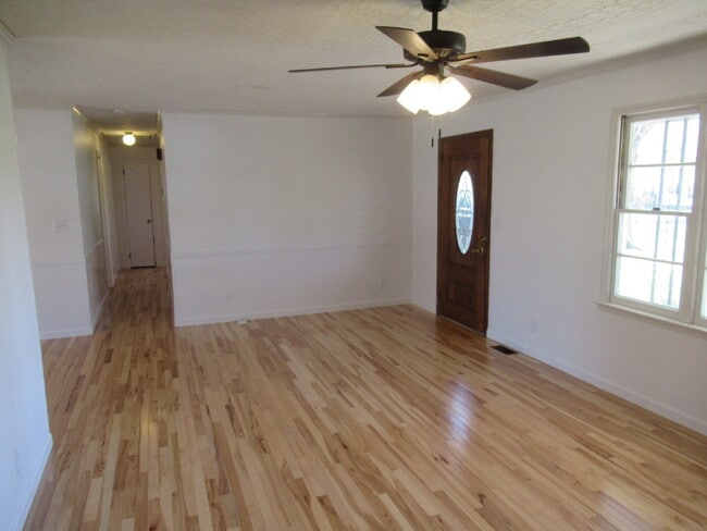 Photo - Charming 3-Bedroom Brick Home for Rent on the West Side of Lincolnton!