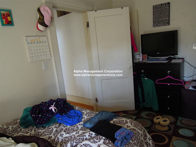 Photo - 1524 Commonwealth Ave Unidad 2