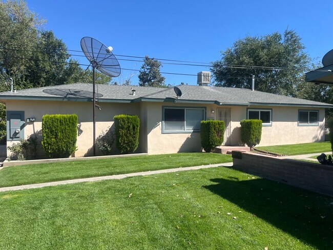 Building Photo - Charming 3 Bed 1 Bath Home in Downtown Teh...