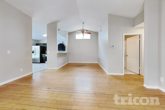 Photo - 13344 Laraway Dr