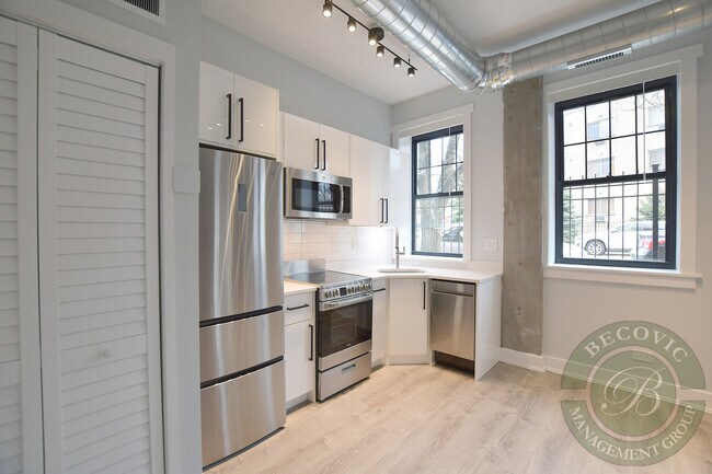 Photo - 7645 N Sheridan Rd Unit 113