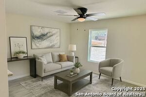 Photo - 701 Burr Oak Ln