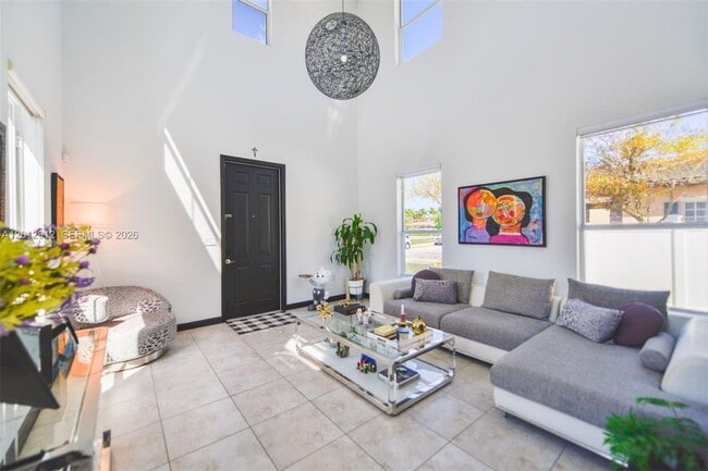 Photo - 9101 SW 169th Pl Unit 0