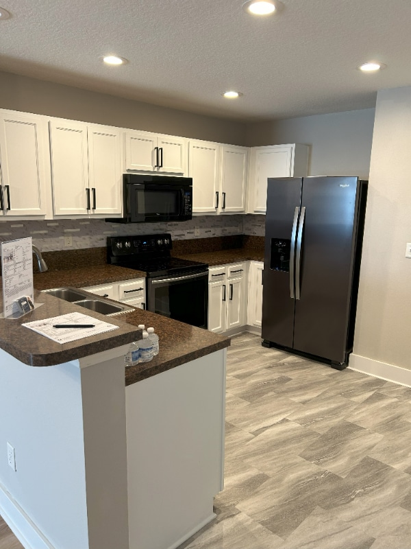 Photo - 217 Michelangelo Pl