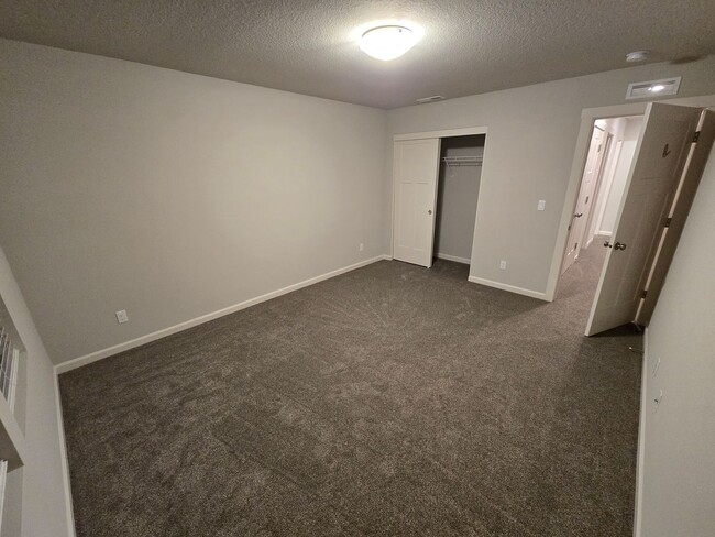 Photo - 3 bedroom 2.5 bath home in Albany; convenient commuting location to Salem, Lebanon, Corvallis