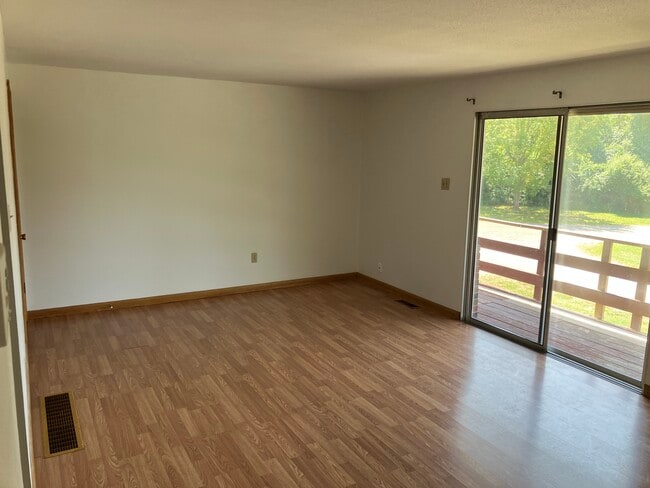 Photo - 774 W Union St Unit 9