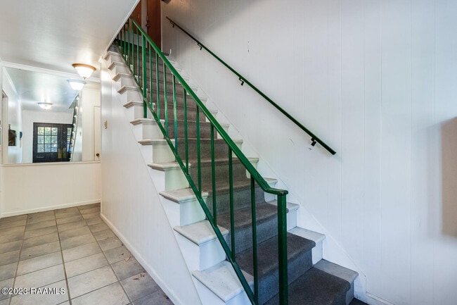 Photo - 211 Versailles Blvd Unit 10