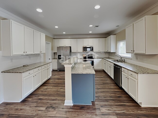 Photo - 6716 Evanton Loch Rd