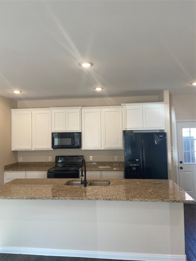 Photo - 23445 Mc Spadon Rd
