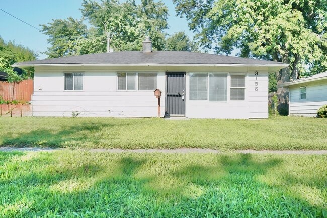 Building Photo - 3156 Eagledale Dr