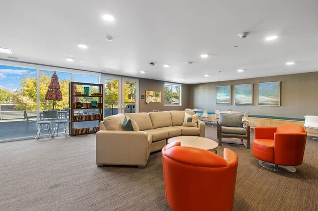 Photo - Atlantis Apartments