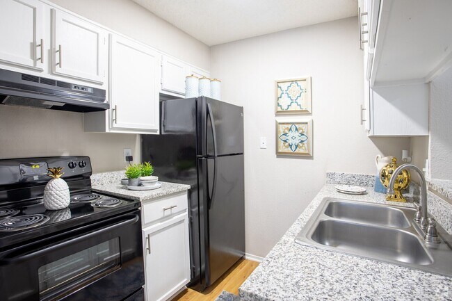 Photo - 8926 N Lamar Blvd Unit 05-0515
