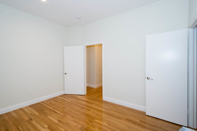 1030-1042 Polk