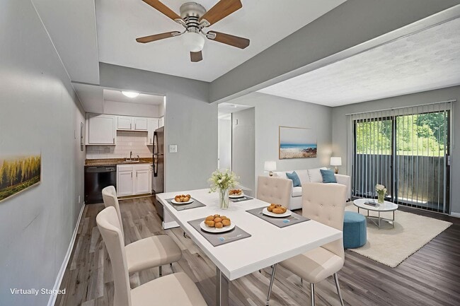 Photo - Oakmont Flats Apartments