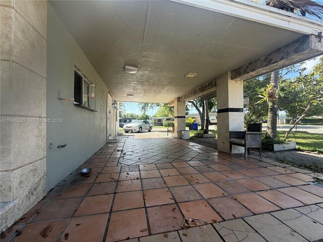 Photo - 6XXX Dawson St Unit B