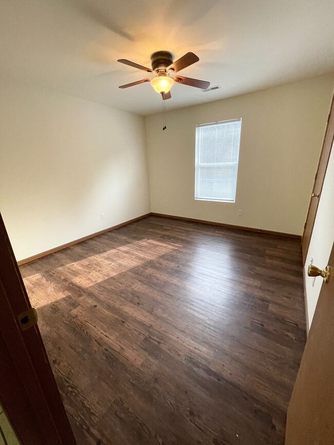 Photo - 2 Bed | 1.5 Bath | Duplex
