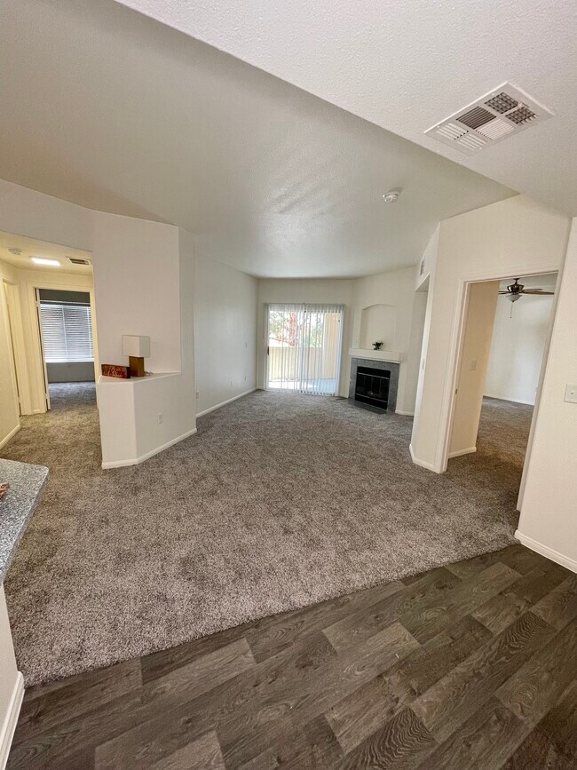 La Villa Estates Apartments For Rent in Las Vegas, NV