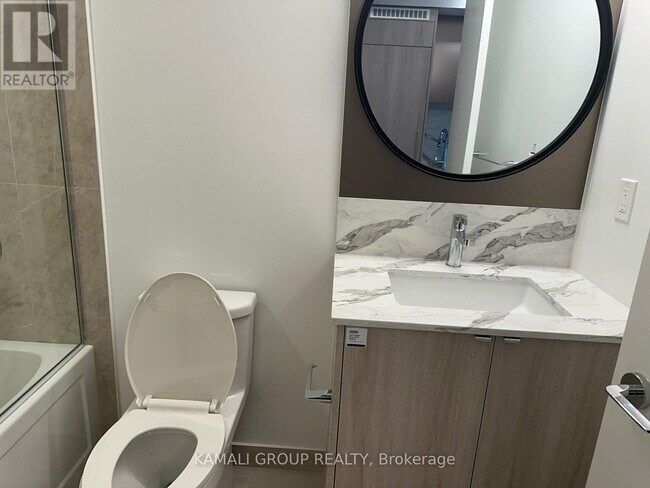 Photo - 771 Yonge St Unit 2010