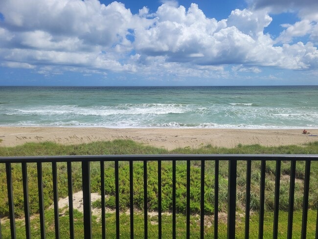 Building Photo - 10152 S Ocean Dr Unit 418b