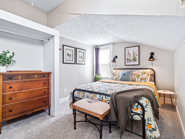 Photo - 971 Hayes Ave Unit ID1061049P