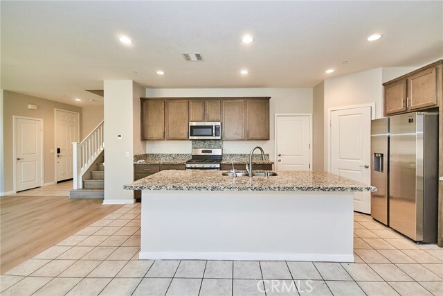 Photo - 4806 Apricot Wy