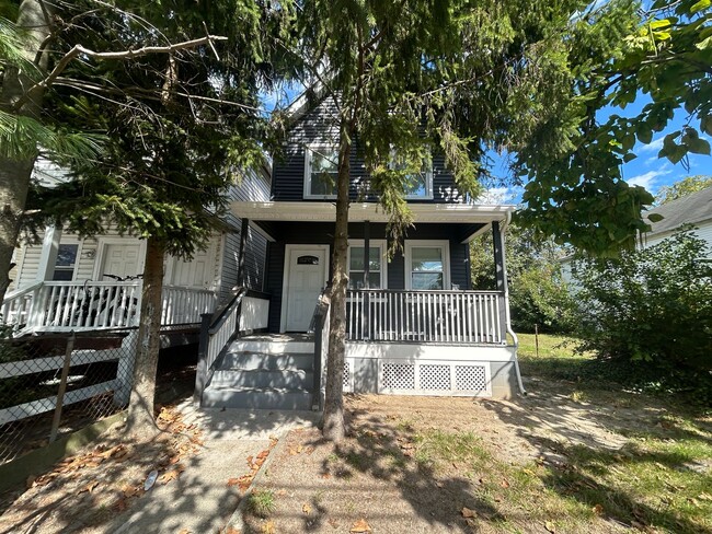 Huge, Newly Renovated House in Asbury Park... - Huge, Newly Renovated House in Asbury Park...