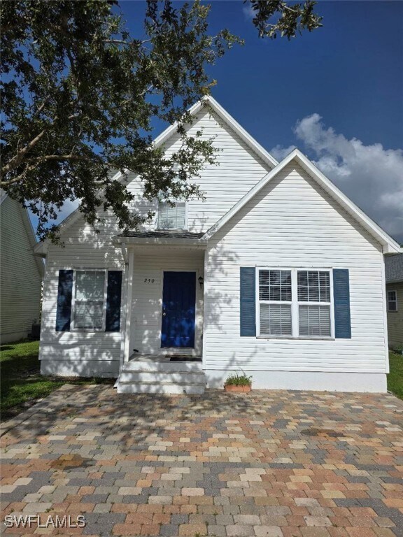 Photo - 250 Leawood Cir