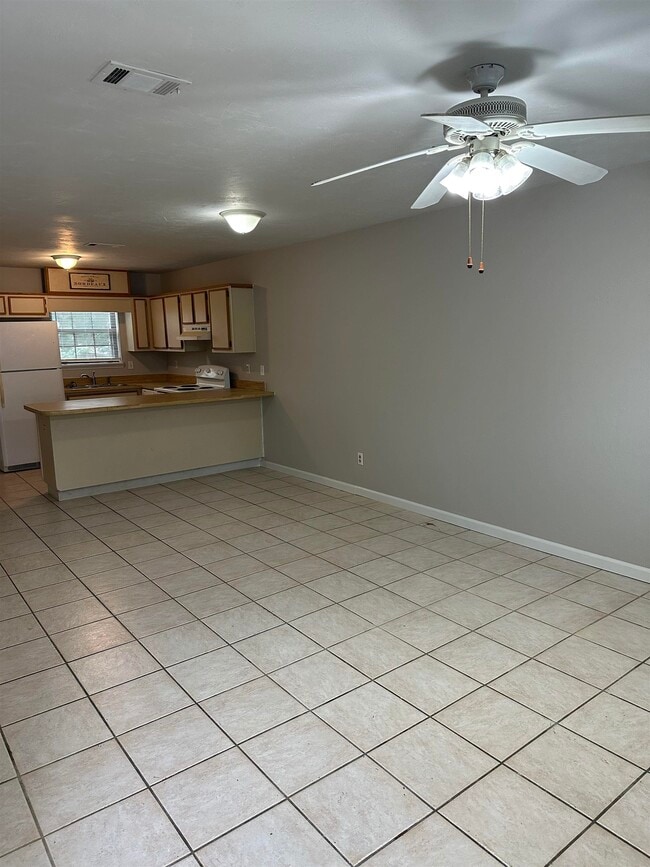 Photo - 354 Hayden Rd
