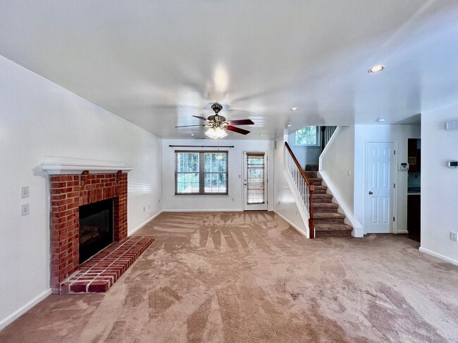 Photo - Gorgeous 4 Bedroom 2.5 Bath home in the he...
